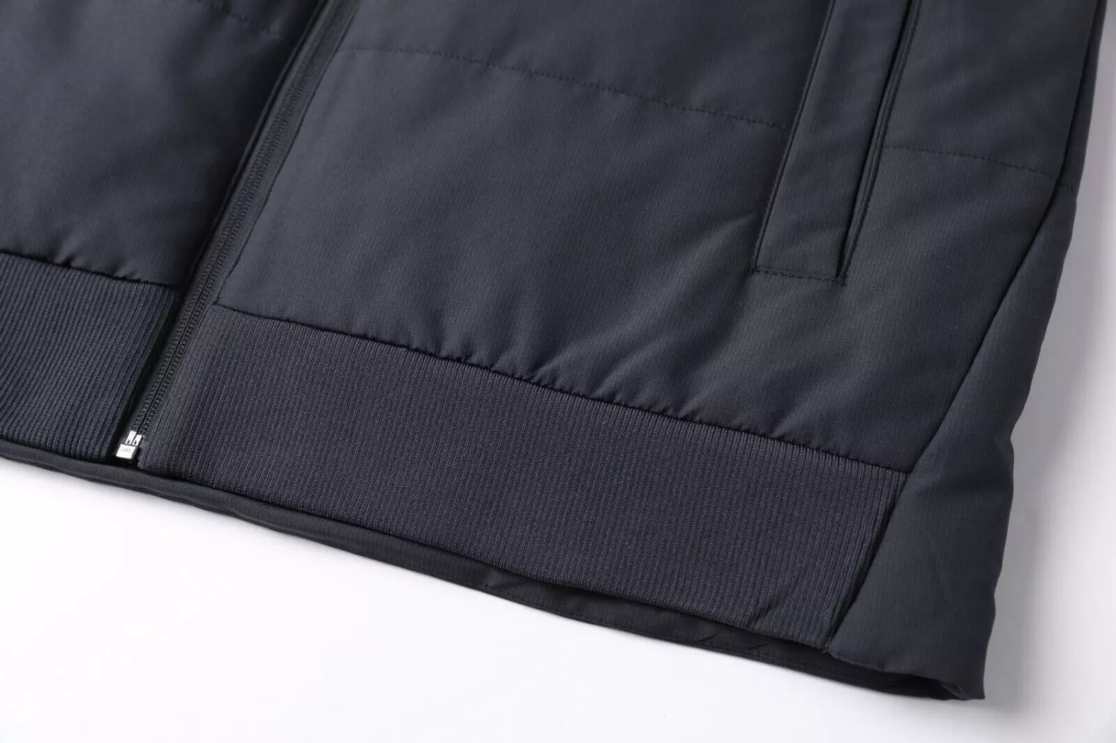 ISUSI Essential Vegan Down Vest – Insulated Fleece Hooded Puffer | Wholesale Supply - Image 9